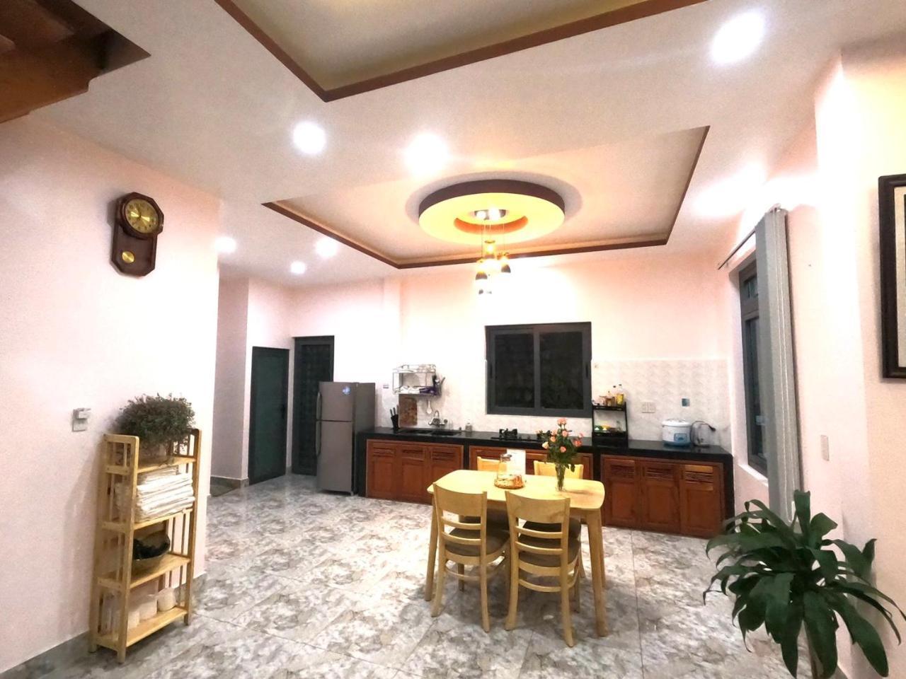Nha Rum Ron Đà Lạt Exterior foto