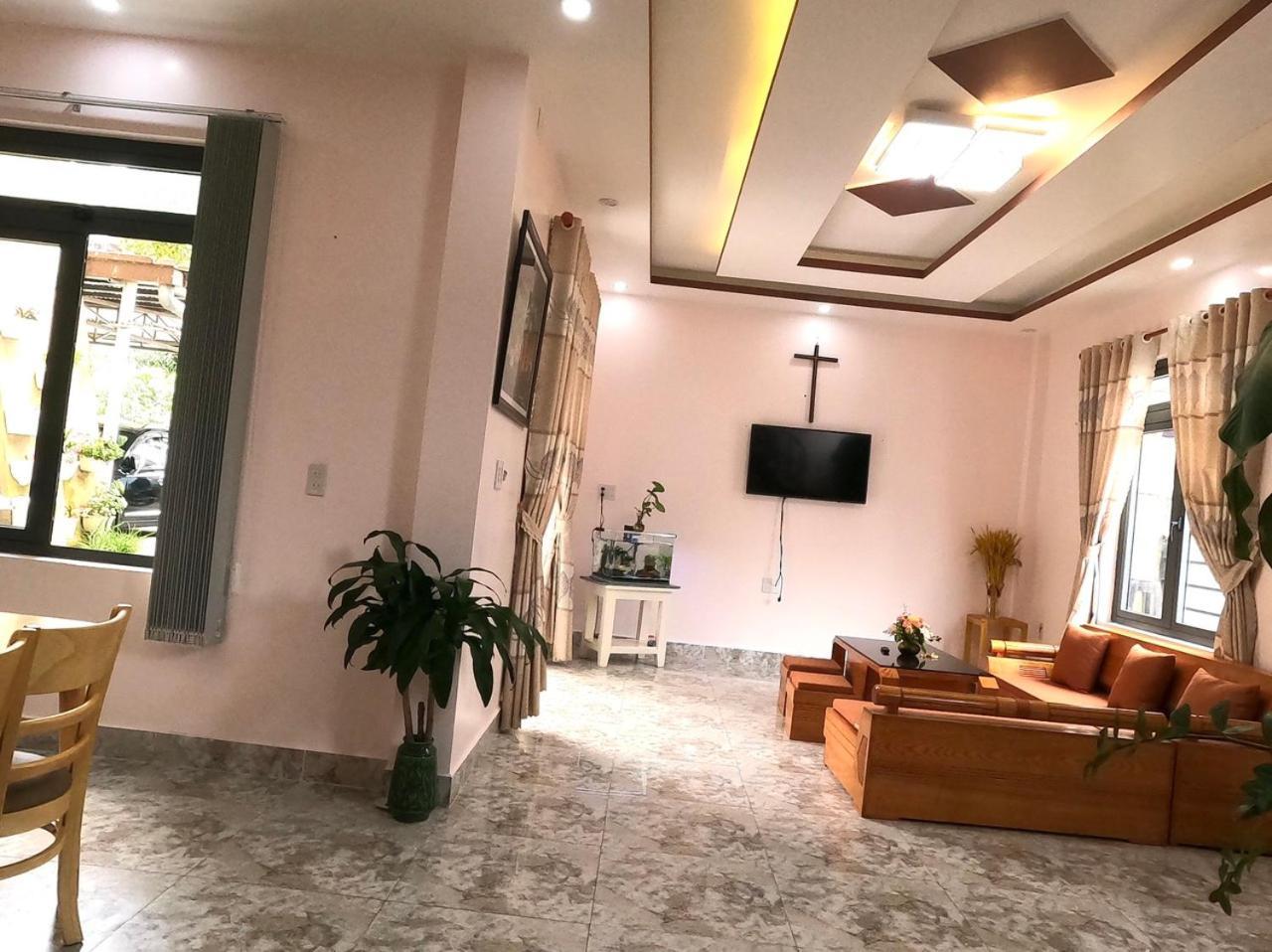 Nha Rum Ron Đà Lạt Exterior foto