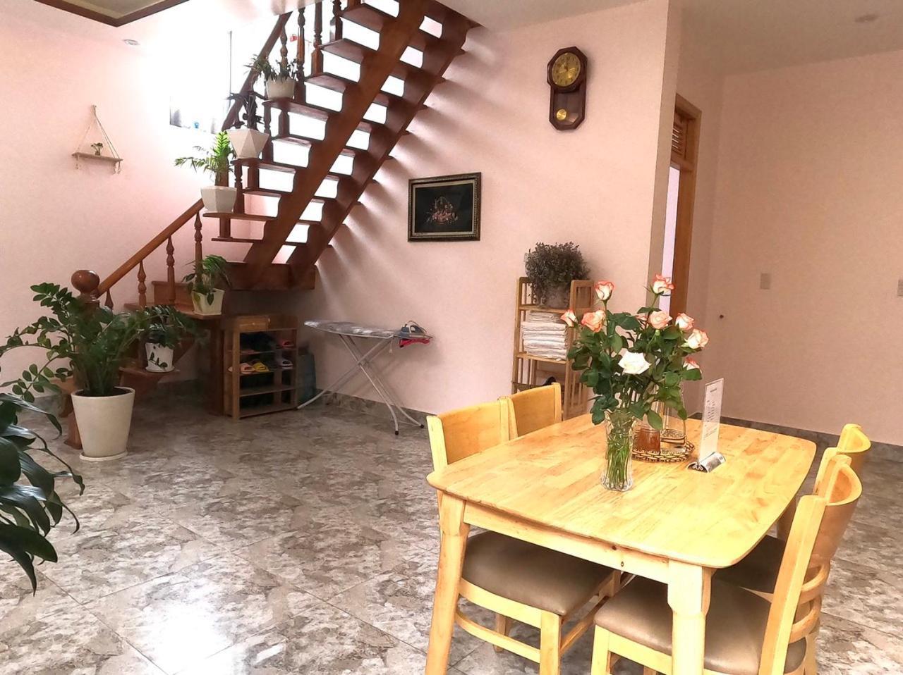 Nha Rum Ron Đà Lạt Exterior foto