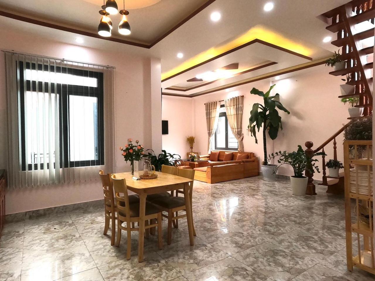 Nha Rum Ron Đà Lạt Exterior foto