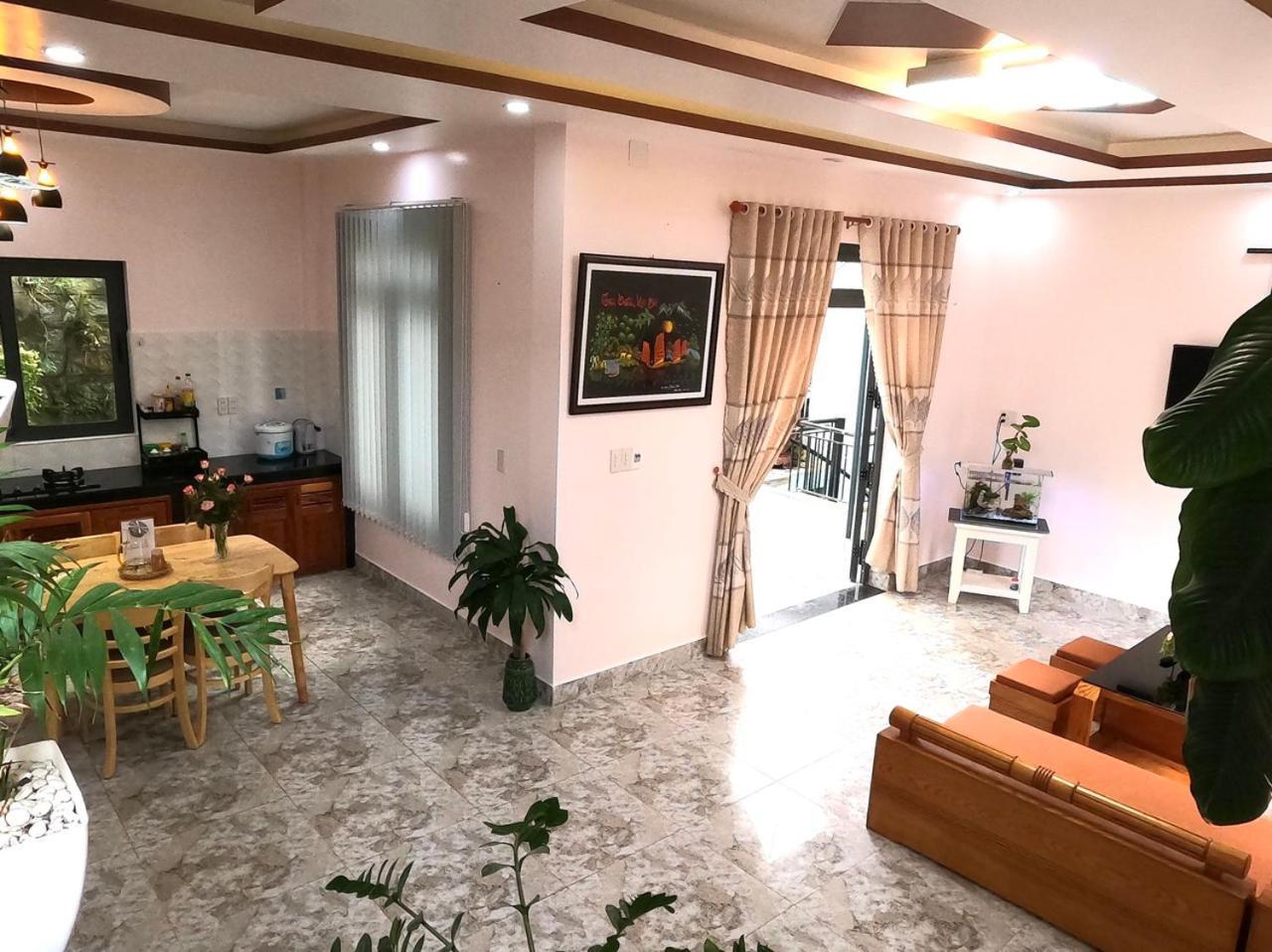Nha Rum Ron Đà Lạt Exterior foto